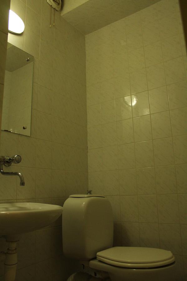 Herrmas Hostel Тбилиси Екстериор снимка